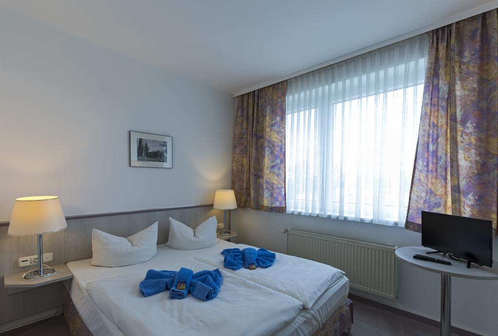 Big Reisehotel Wolfen Pokoj fotografie